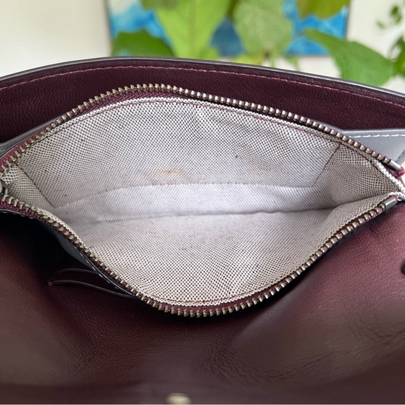 Coach 1941 Glovetanned Leather Clutch Heather Gray 65244 & Chain Crossbody Strap - Picture 10 of 11